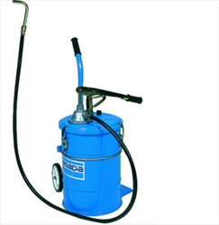 Bơm dầu bằng tay YAMADA STB-70